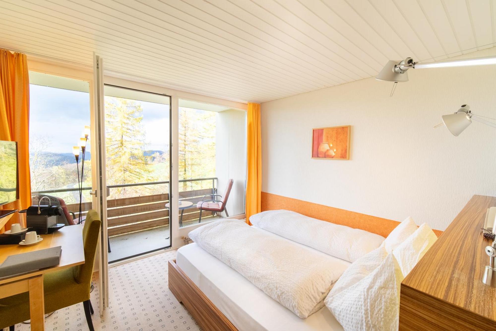 Läufelfingen Hotel Bad Ramsach מראה חיצוני תמונה