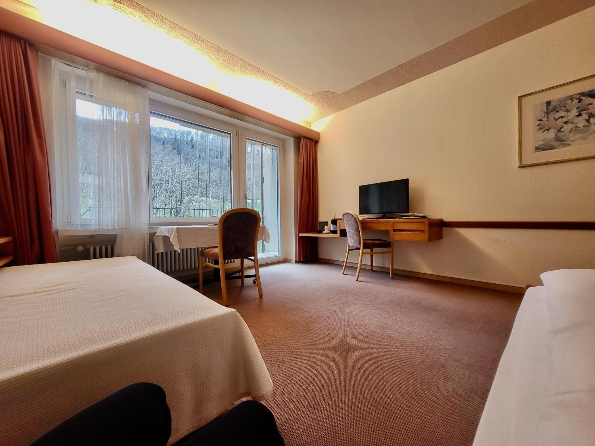 Läufelfingen Hotel Bad Ramsach מראה חיצוני תמונה
