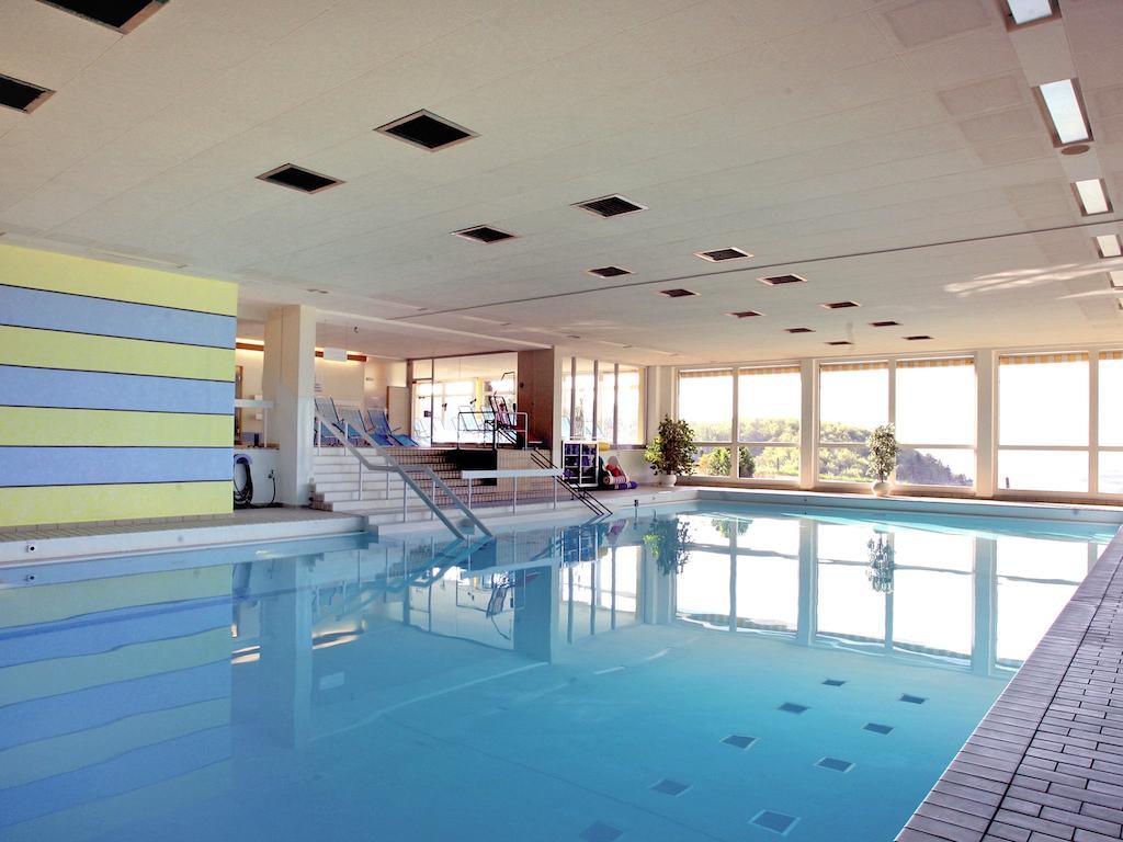 Läufelfingen Hotel Bad Ramsach מראה חיצוני תמונה